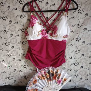CUPSHE Floral O-Ring V-Neck Criss Cross SwimSuit (FLORAL FAN INCLUDED)